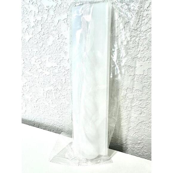 NEW Candlestick Mold White Silicon Spiral Candle Shape Set of 2 - Picture 1 of 4